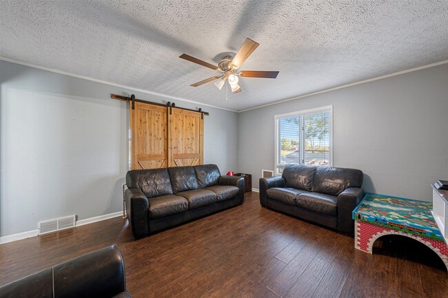 Building Photo - 5277 Bristow Rd