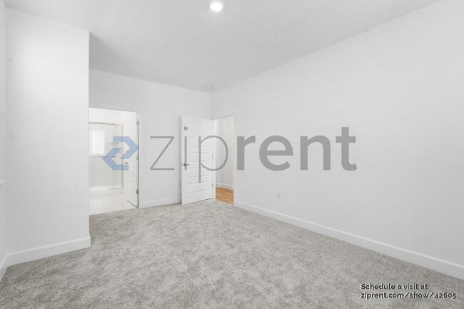 Building Photo - 6041 Meru Wy