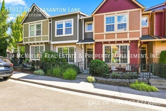 Building Photo - 17012 SW Pleasanton Ln