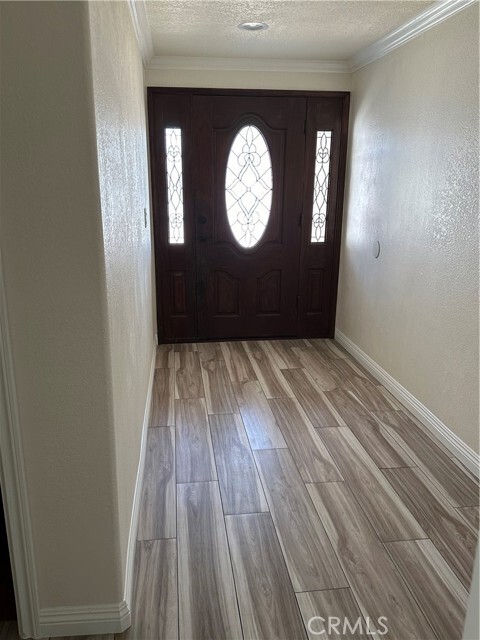 Foto del edificio - 1341 Hartview Ave