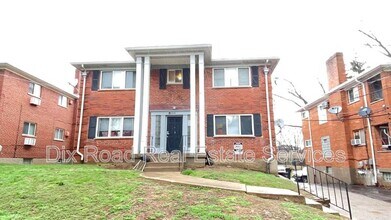 Building Photo - 1616 Pelham Pl