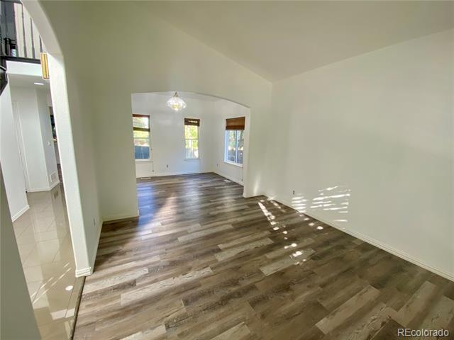 Foto del edificio - 2875 S Tower Way