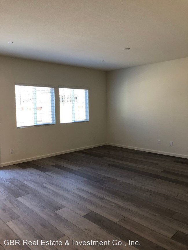 Foto del edificio - 5 br, 2.5 bath House - 3040 Welton Circle