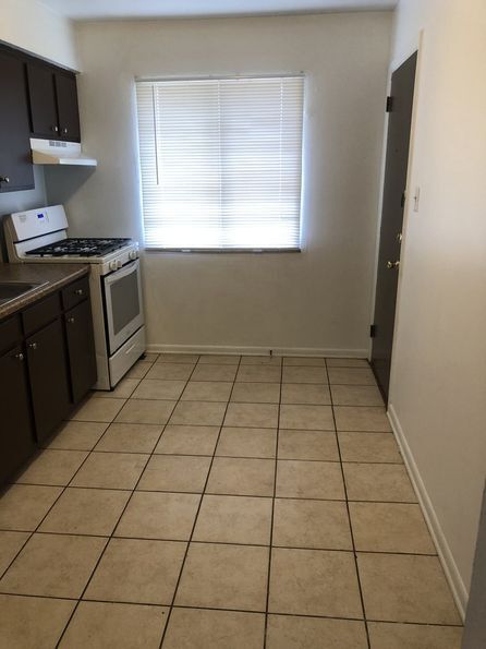 Building Photo - 5223 Jackman Rd