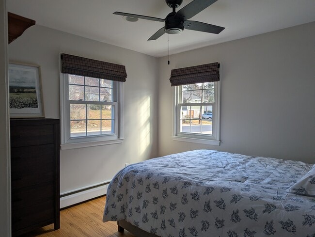 Foto del edificio - 89 Hedgerow Dr