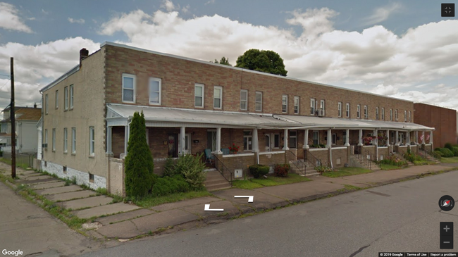Foto del edificio - 370 S Poplar St