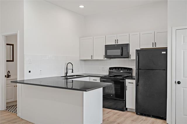 Foto del edificio - 817 W 9th St