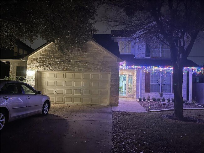 Building Photo - 7406 W Magic Mountain Ln