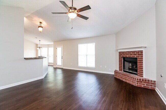 Building Photo - 7776 Parkwood Cove