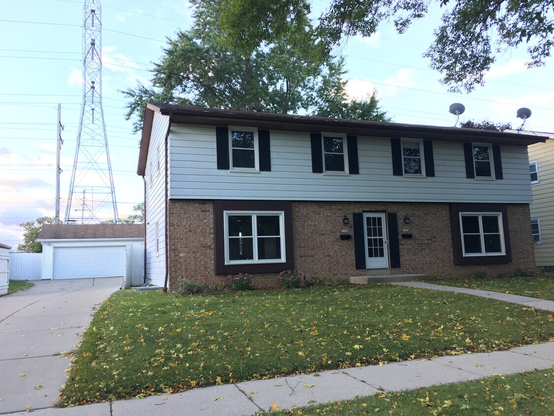 Foto principal - 7707 W Waterford Ave