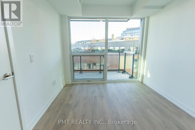 Building Photo - 1100 Sheppard Ave W