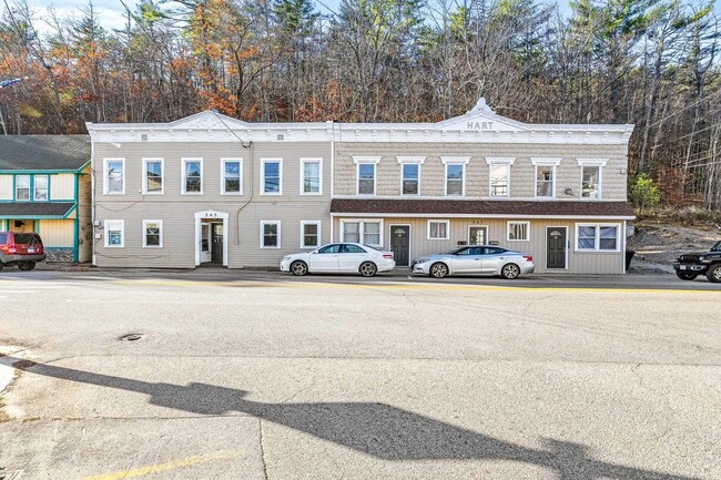 Building Photo - 547 White Mountain Hwy