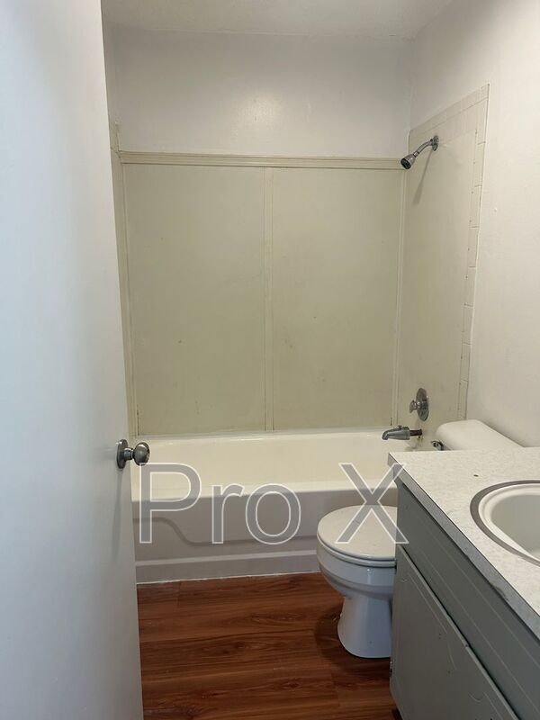 Foto del edificio - 409 Park St