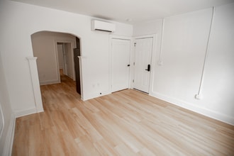 Building Photo - 1388 W 83rd St