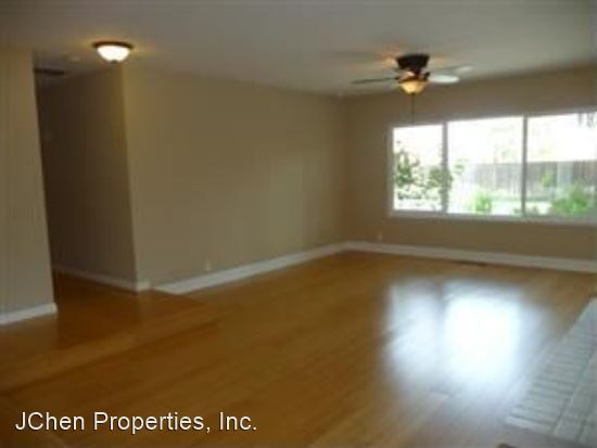 Building Photo - 4 br, 2 bath House - 1520 Arkell Rd.