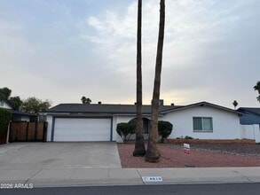 Building Photo - 4819 S Kachina Dr