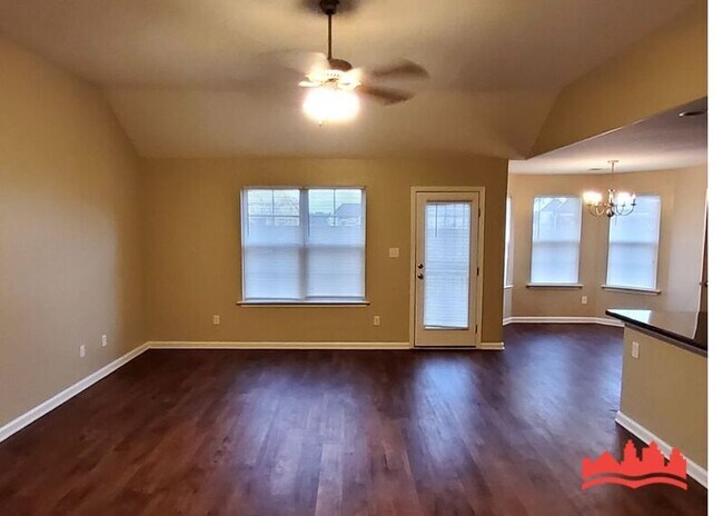 Foto del edificio - 9141 Mallard Park Blvd