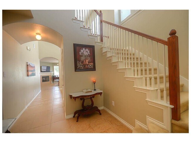 Foto del edificio - 940 Charleston Ln
