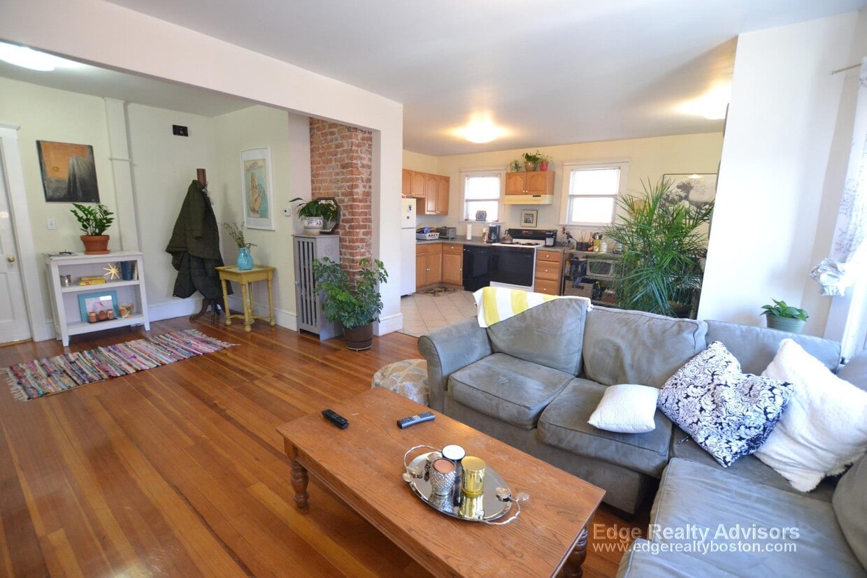 Photo - 505 Washington St. Unit 2