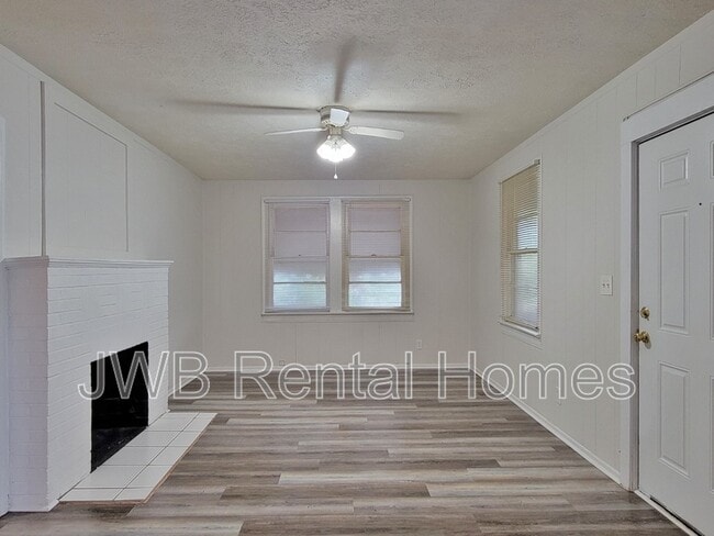 Building Photo - 524 E 58th St