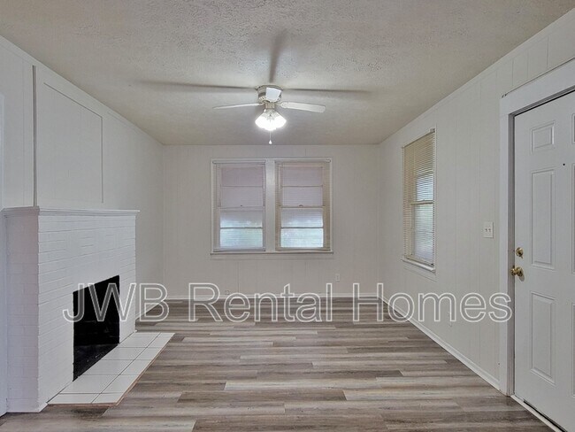 Foto del edificio - 524 E 58th St