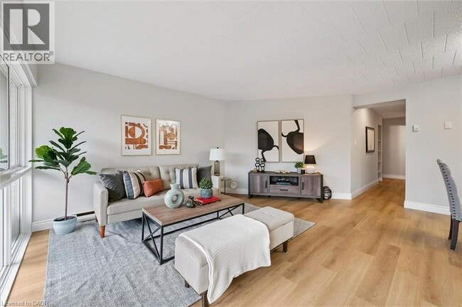 Photo du bâtiment - 105 Conroy Crescent