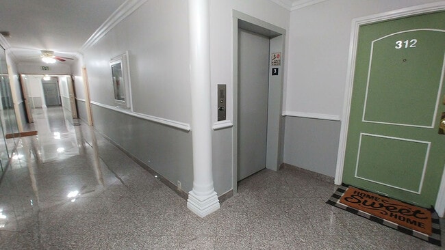 Building Photo - Villa Tatarita Apartments
