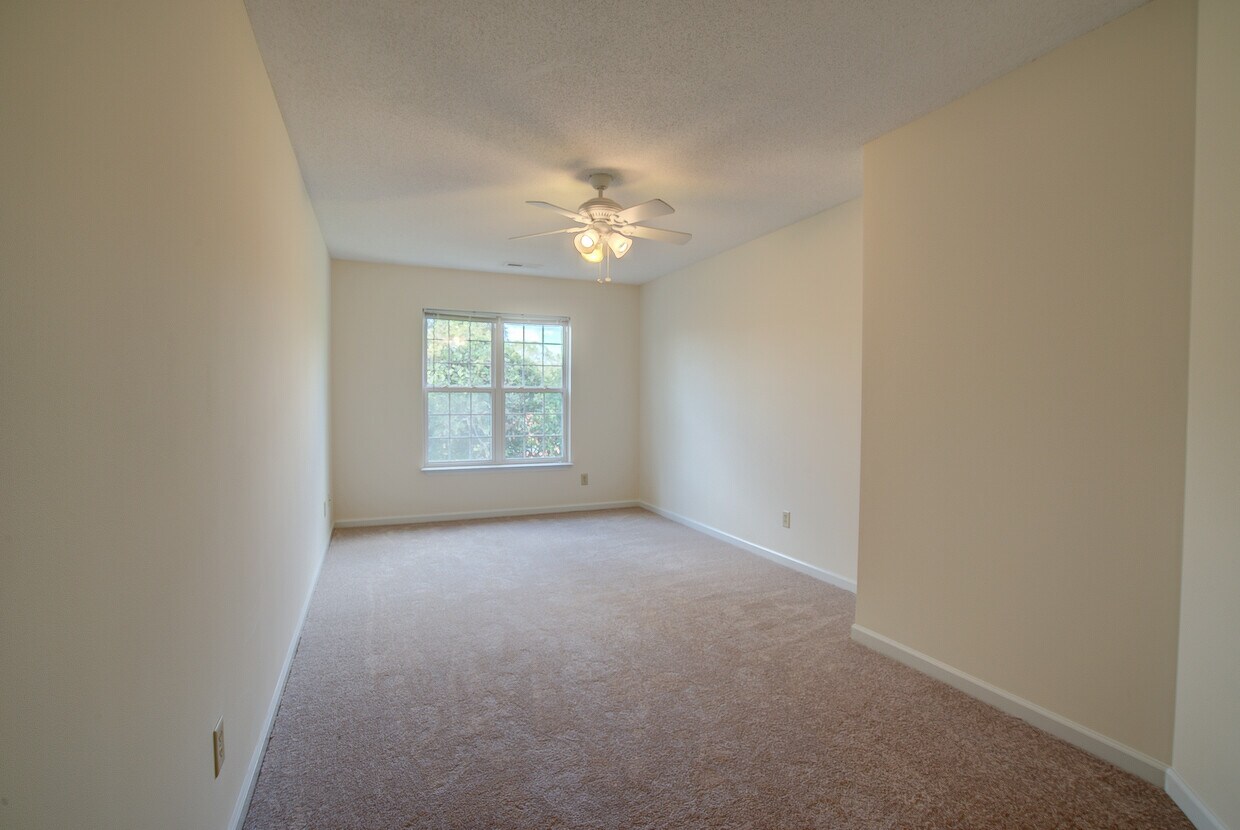 Upstairs Bedroom - 2129 Market St