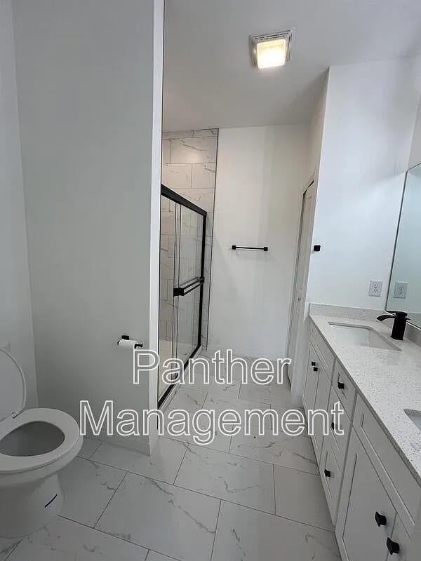 Foto del edificio - 1158 Melville Rd