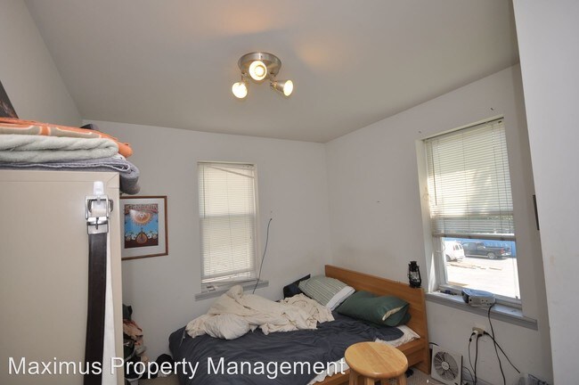 Foto del edificio - 1430 W Master St