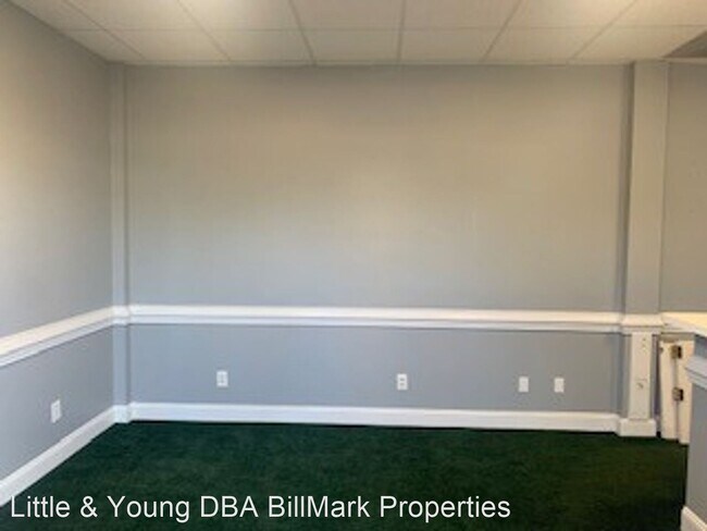 Building Photo - Studio, 0.5 bath House - 2915 Raeford Road...