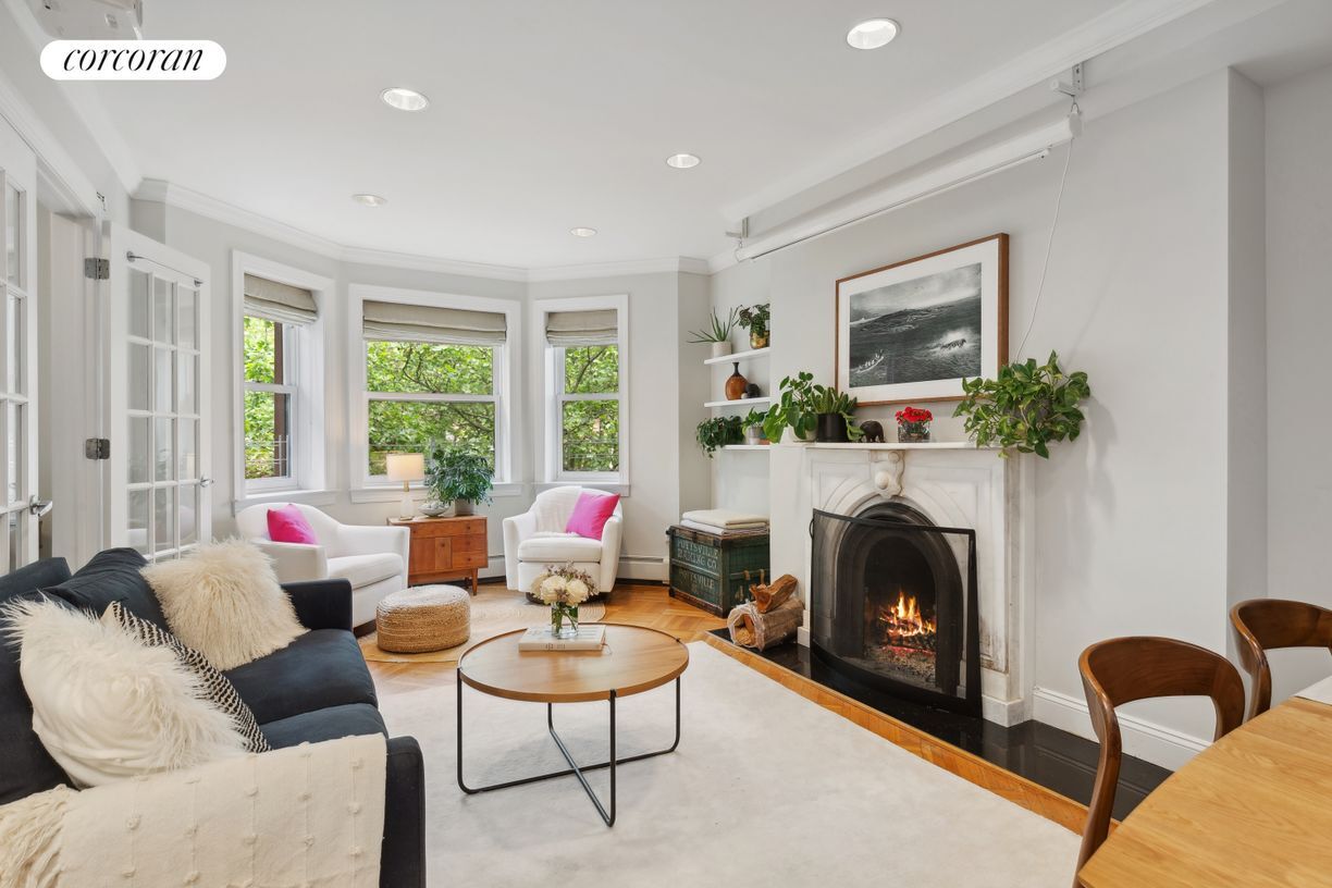 Foto principal - 561 5th St