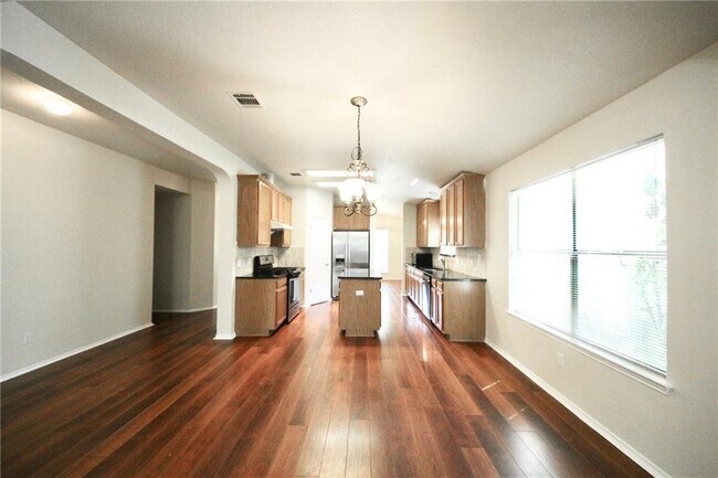 Building Photo - 7937 Luling Ln