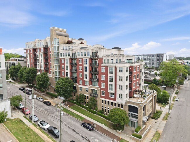 Foto del edificio - 618 N Boylan Ave