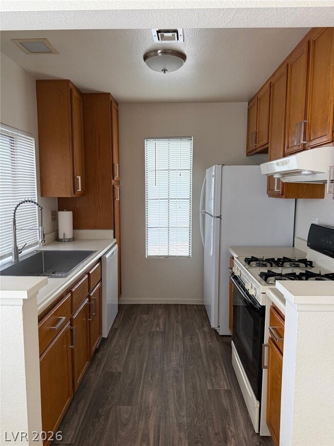Building Photo - 4824 Nara Vista Way