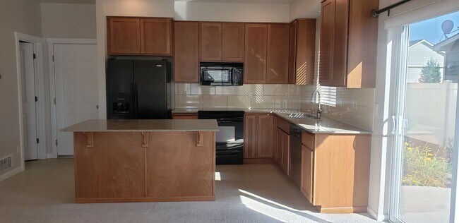 Building Photo - Liberty Lake Community-Rocky Hill 3 bedroo...