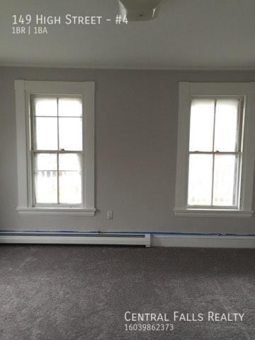 Building Photo - H/HW Included* Available Now ! Walk to Dow...