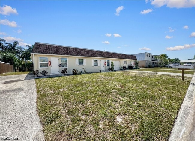 Building Photo - 6617 Warwick Cir