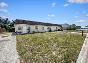 Building Photo - 6617 Warwick Cir