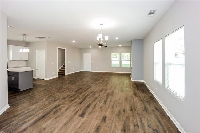 Foto del edificio - 255 Addy Ln