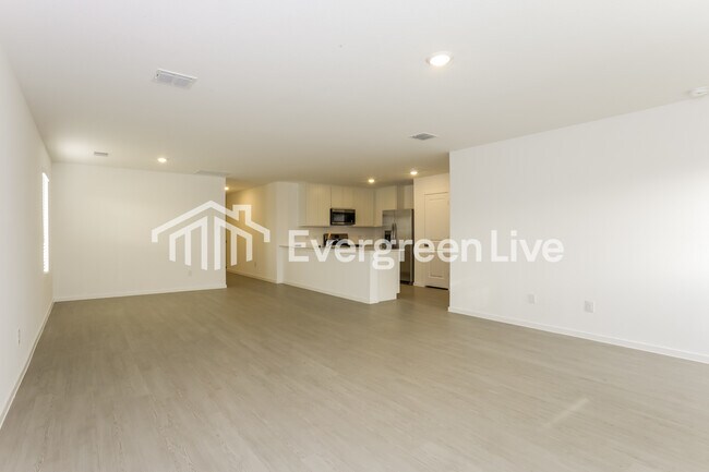 Foto del edificio - 537 Waymaker Wy