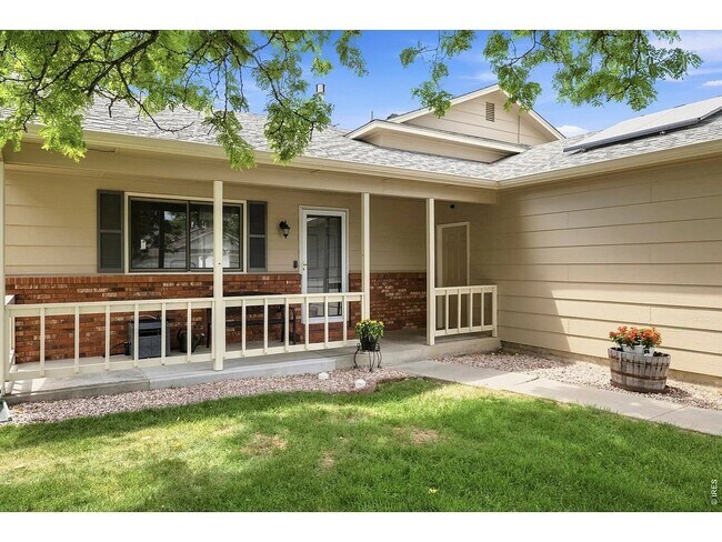 Building Photo - 2431 Sunstone Dr