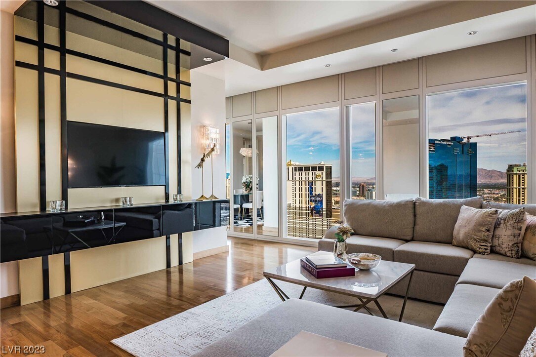 Foto principal - 3750 Las Vegas Blvd S