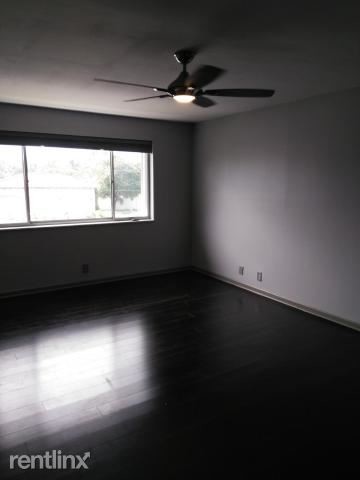 Building Photo - 2 br, 2 bath Condo - 421 S Lakeside Dr Apt 8