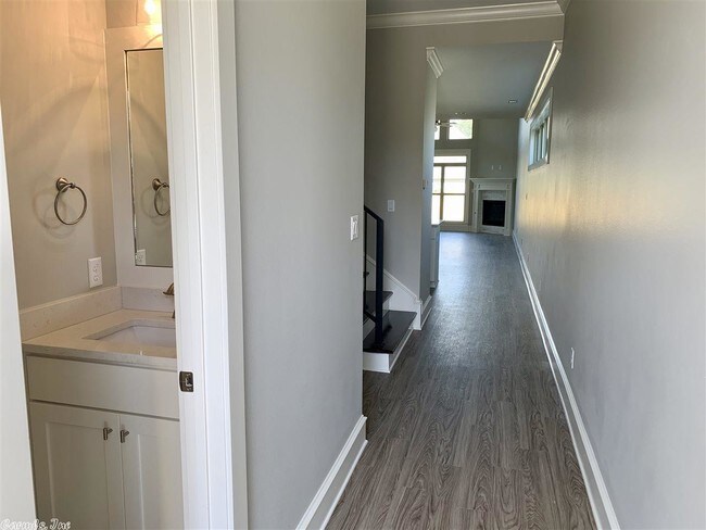 Foto del edificio - 106 Lamarche Pl