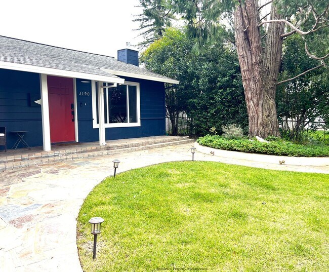 Building Photo - Charming, Updated 3-Bedroom Home in Prime Napa Location