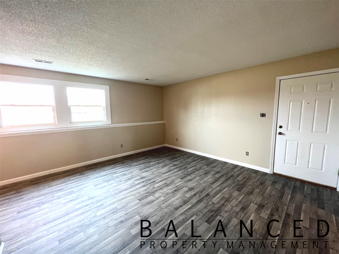 Foto del edificio - 2 br, 1 bath House - 6135 SW 26th Ct Apt C