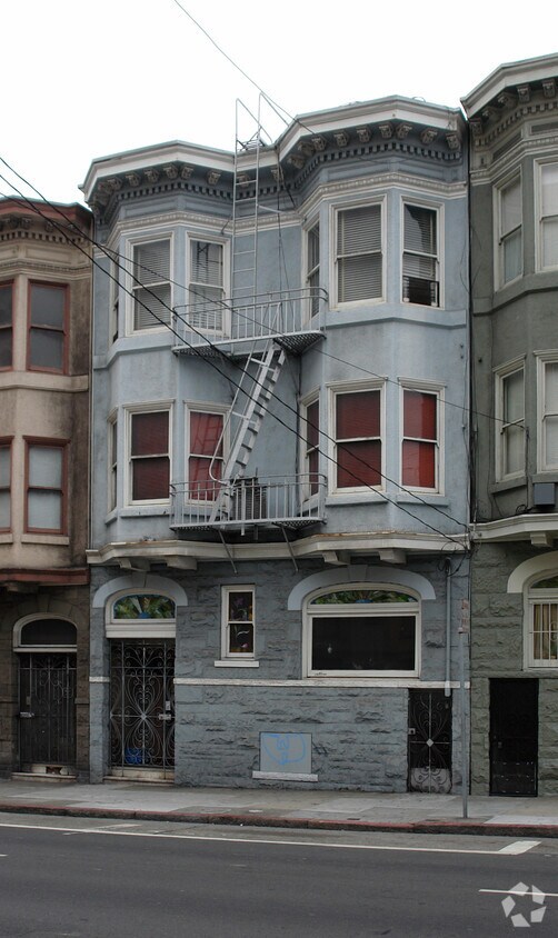Primary Photo - 1017 Hyde St