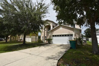 Building Photo - 527 Bristol Cir