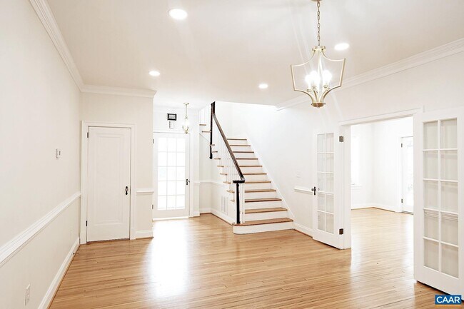 Foto del edificio - 675 Evergreen Ave